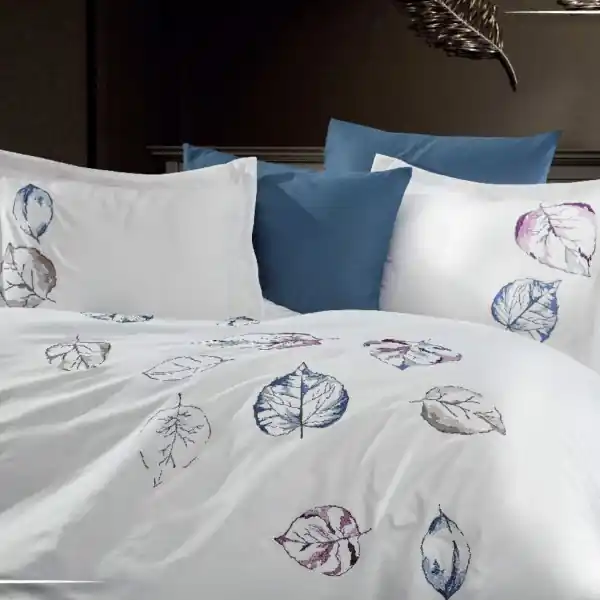 Lenjerie de pat cu broderie, bumbac 100%, pat 2 persoane, 6 piese, alb / albastru, Cinar Premium