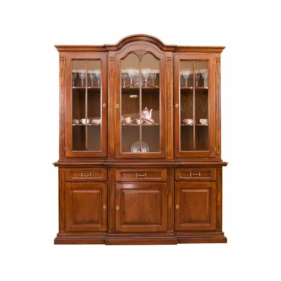 Discount Vitrină Mara cu 3 uși din lemn masiv fag, panel și MDF, furniruit cu furnir de nuc, 188,5x58x135,5 cm