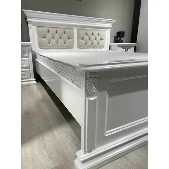 Bestseller Pat Diana, cadru robust cu somieră inclusă, material lemn masiv și MDF, 160x200 cm, alb